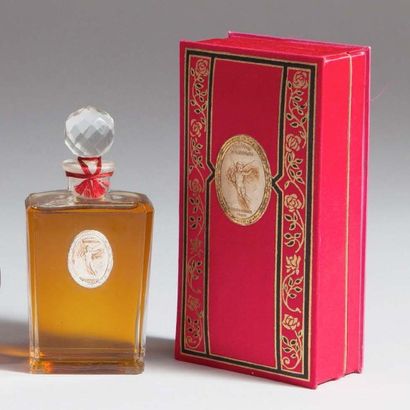 Roger & Gallet
Fleurs d'Amour - (années 1920)...