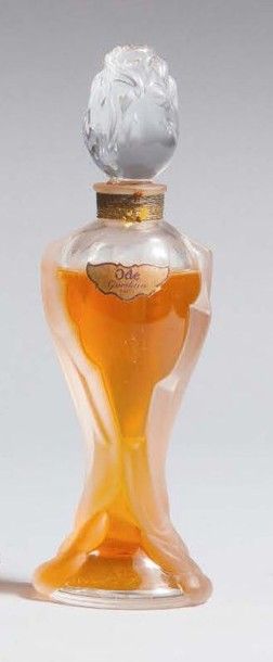 Guerlain
Ode - 1955 Flacon amphore en cristal...