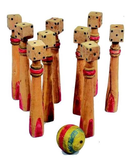 « Les Dés » , Rare jeu de quilles en bois...