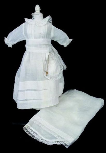Ancienne robe de communiante pour poupée...