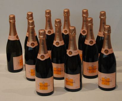 12 bout CHAMPAGNE VEUVE CLICQUOT BRUT RO...