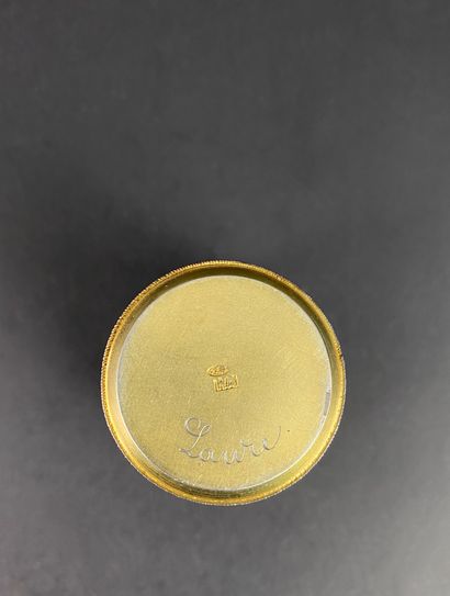 Russie. Argent cloisonné émaillé. Petit gobelet....