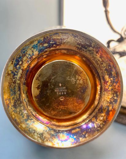 ODIOT. Paire de carafes en argent et vermeil
Odiot...