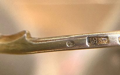 Russie. Argent cloisonné et émaillé
Russie....