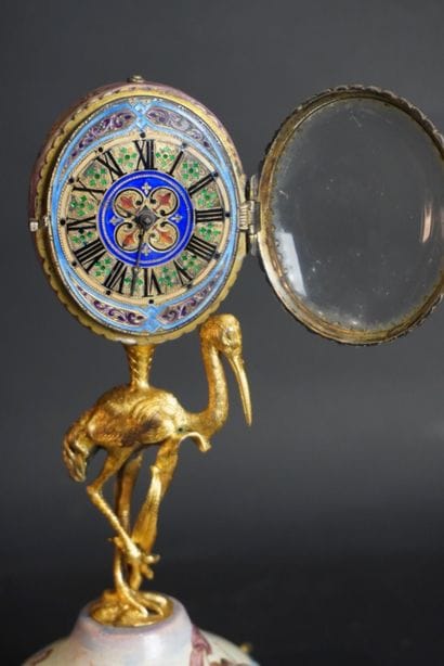 Vienne fin XIXe, petite pendule 
Petite pendule....