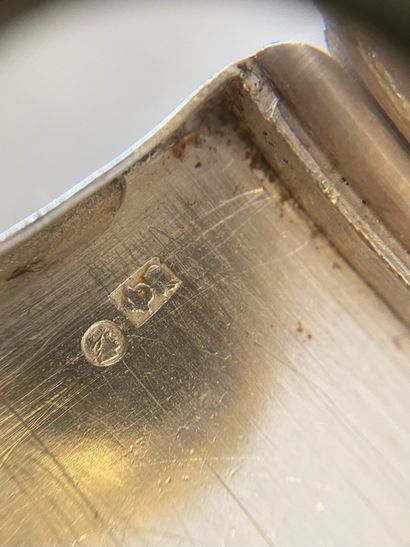 Rusie. Petite boîte en argent
Russie. Petite...
