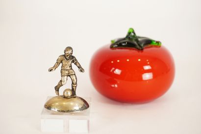 Silver. Silver plated metal. Miniature footballer....