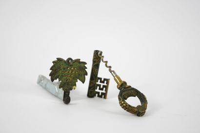 Bronze corkscrew and hook. H 15cm