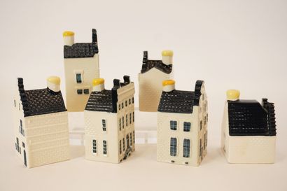 Delft. KLM. Bowls. Collection of six houses....