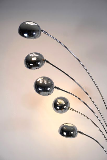 5-light floor lamp. 210cm high