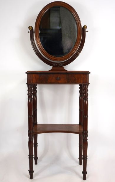 Louis Philippe period Psyché or barber. Circa...