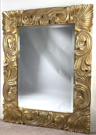 Large gilded mirror. Dimensions H 140 x W...