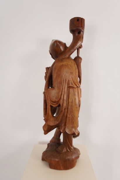 Chine. Grande sculpture en bois probablement...