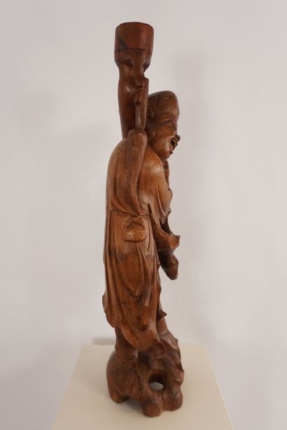 Chine. Grande sculpture en bois probablement...