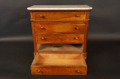 Small chest of drawers for dolls in walnut....