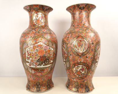 China late 19th century. Pair of porcelain...
