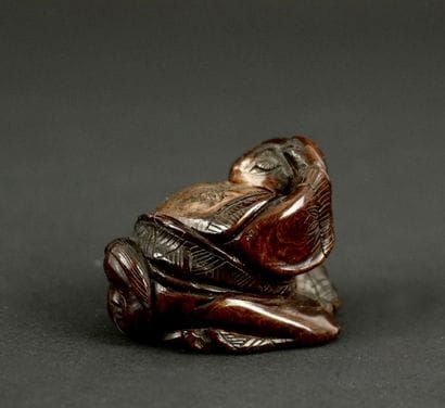 NETSUKE. Bois précieux. Japon, 1900. 
Personnage...