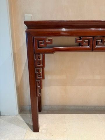 Chine. Grande Console
Dimensions :