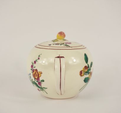 Gien Xxe. Théière en faience.
Dimensions...