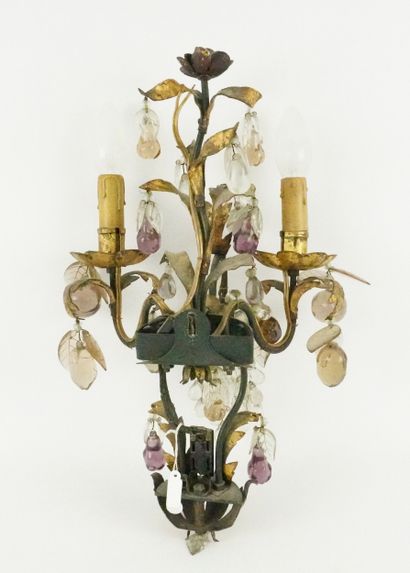 Baguès (In the taste). Gilded wrought iron...