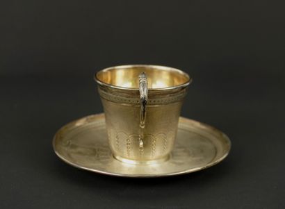 Argent. Tasse et sous-tasse