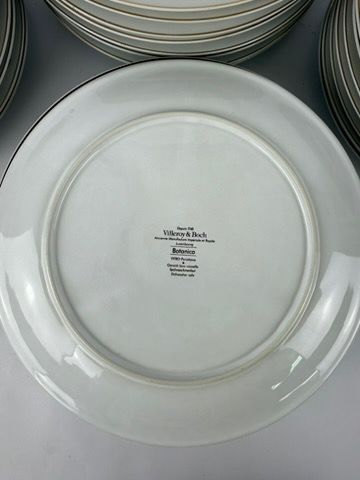 Villeroy and Boch 6 fondue plates
21 earthenware...