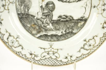 Chine. Compagnie des Indes. XVIIIe. 
Assiette...