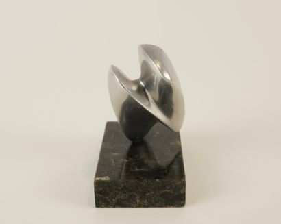 Petite sculpture en Fonte d'aluminium, forme...