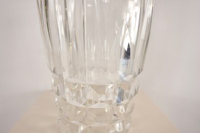Schneider France. Vase signé. Taillé d'époque...