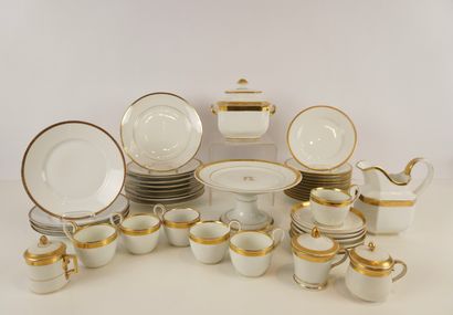 Brussels porcelain. Empire period. 
8 Plates...