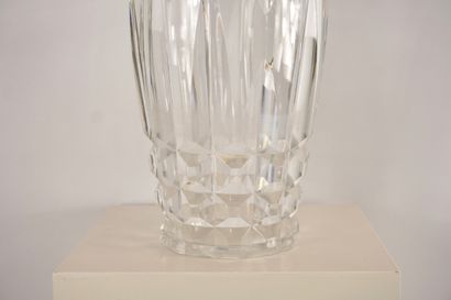Schneider France. Vase signé. Taillé d'époque...