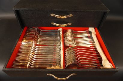 Silver-plated metal. 100/°°° hallmark. 
12...