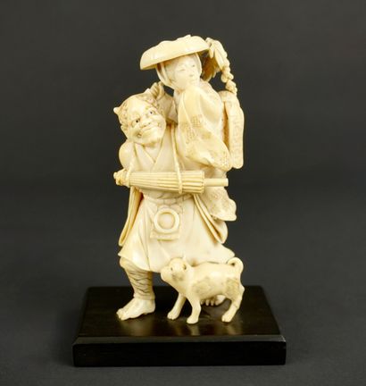 OKIMONO. Ivoire. Japon, période Meiji.
Okimono...