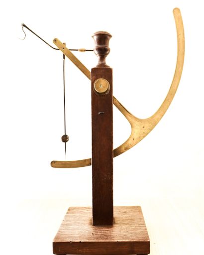 Brass scientific object. Probably a bala...