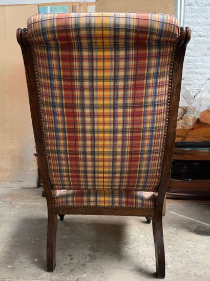 Fauteuil Louis Philippe en hêtre vernis....