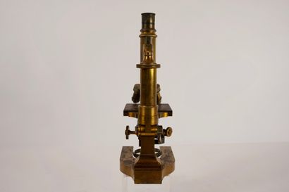 E.LEITZ WETZLAR. Brass microscope in original...