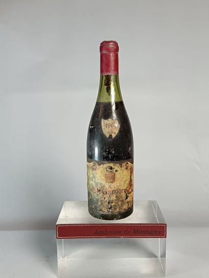 1 Bouteille CLOS DE VOUGEOT Grand cru 1961...