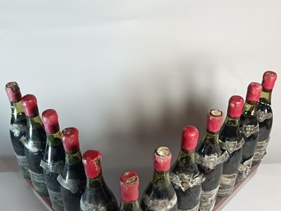 12 Bouteilles LATRICIÈRES CHAMBERTIN Grand...