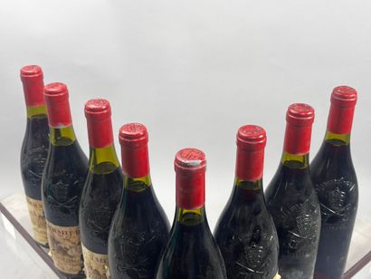 8 Bouteilles CHÂTEAUNEUF DU PAPE 1985 - Château...