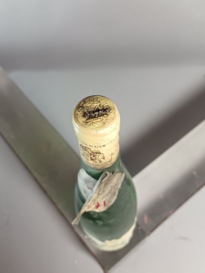 1 Bouteille JOSMEYER 1971
Étiquette tachée...