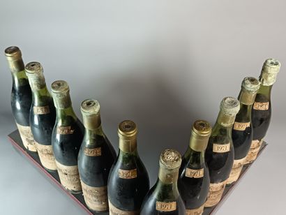 10 Bouteilles CHÂTEAUNEUF DU PAPE 1971 -...