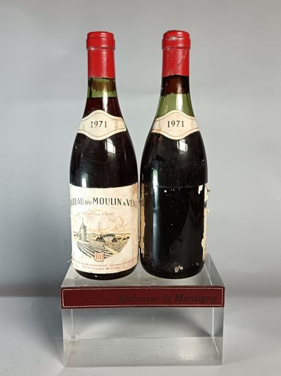2 Bouteilles Château du MOULIN A VENT 1971...