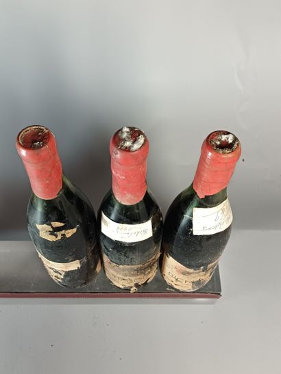 3 Bouteilles RICHEBOURG Grand cru 1969 -...