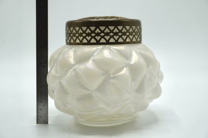 Wilhelm Kralik. Verre de Bohême. PIQUE FLEURS...