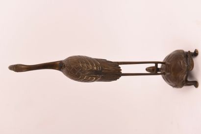 Porte montre en bronze, époque 1900 représentant...