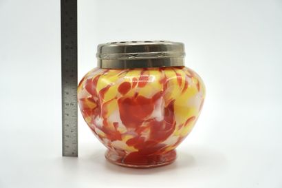 Verre de Bohême. PIQUE FLEURS 057. (Petit)....