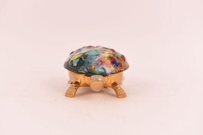 Tortue année 1960-1970 en laiton doré et...