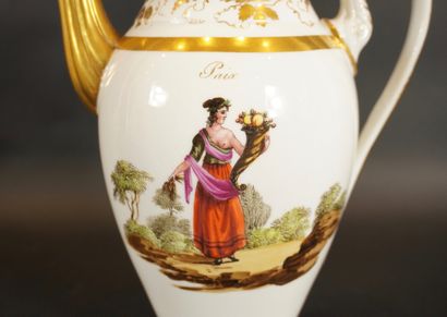Epoque Empire. Service à café en porcelaine....