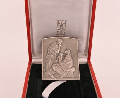 Van Dionant Carlo (1899-1969). Deux méda...