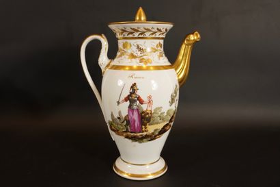 Epoque Empire. Service à café en porcelaine....